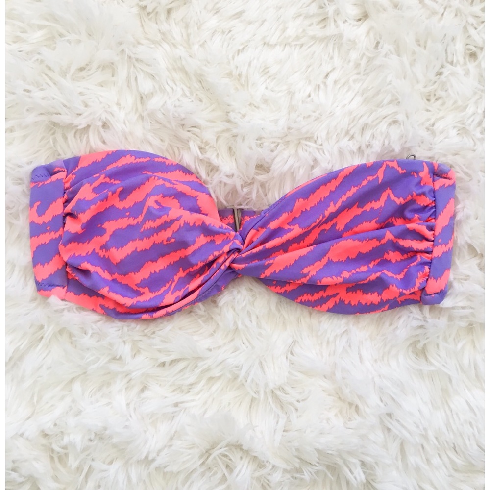 Bundle - Victoria’s Secret Bikini Tops - Picture 5 of 7